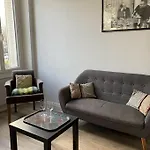 Superbe 2 pièces proche Nation